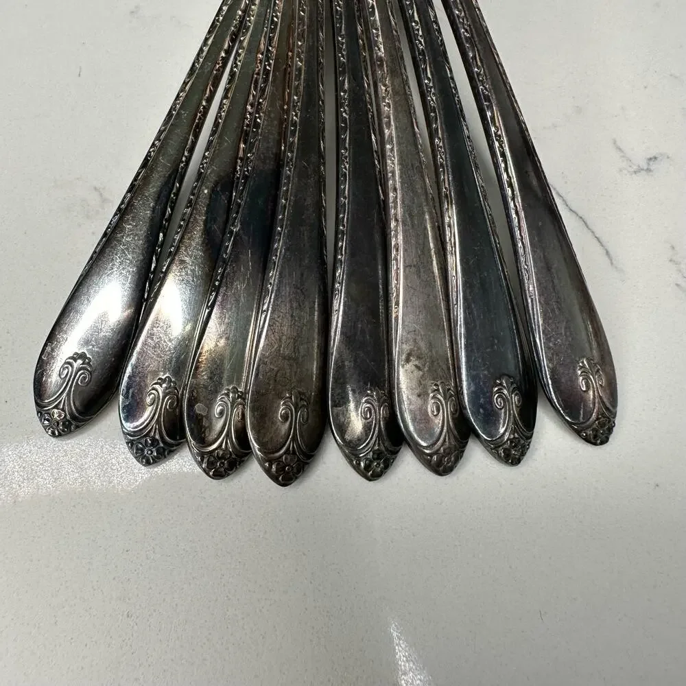 Rogers & Sons International Silver Flatware in Exquisite Pattern 1940s 43 pc